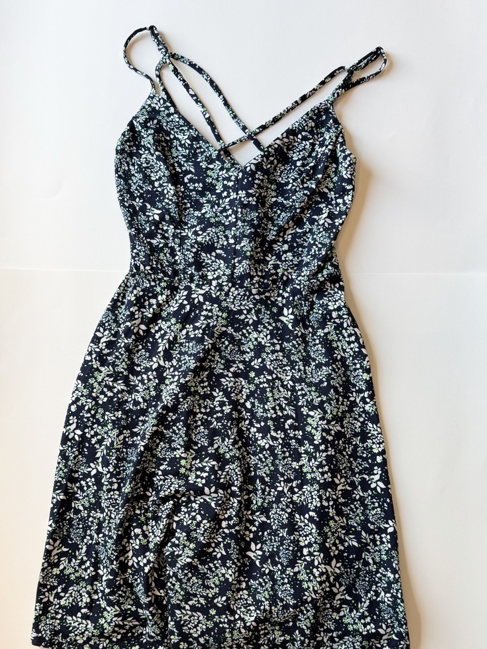 nine britton Navy Floral  Sundress with Crisscross Straps in back